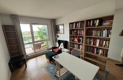 Miete einer modernen Wohnung mit 3 Schlafzimmern, 107 m², Blick auf die Weichsel, Zabłocie, Krakau, Polen